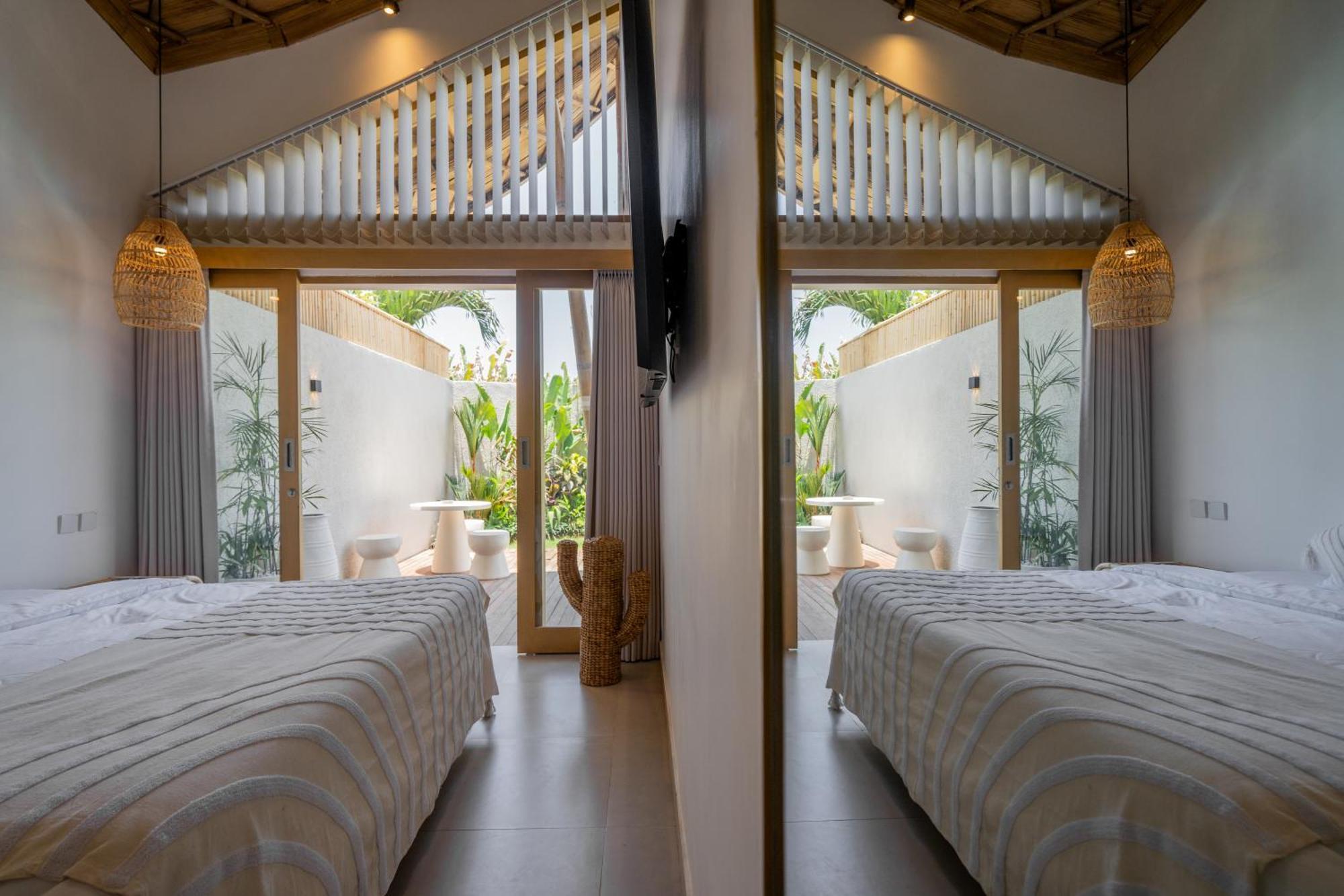 Villa Sunset Bamboo - 3Br Villa In Kerobokan Exterior foto
